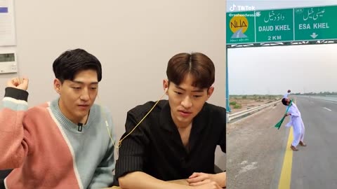 Korean guys react to Pakistan Tiktok _SO FUNNY.mp4