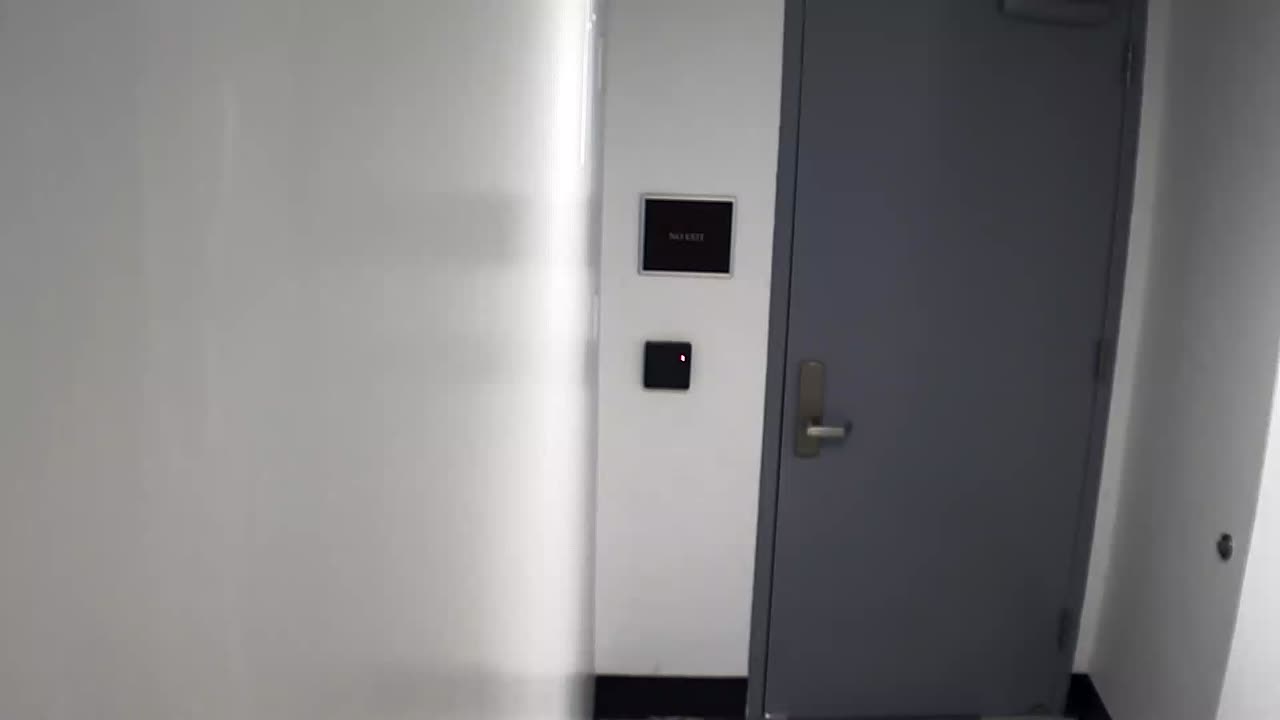 6144RHOBG2G201ABStairwayLobbyEntry_2021-01-06_02h40min01s480ms.mp4