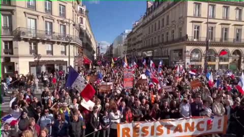 🇫🇷 The French are out in full force - demanding they leave NATO