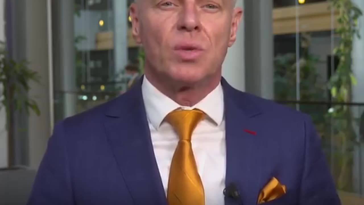 MEP Rob Roos explains why it is a particularly bad idea to extend the Covid passport