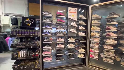 [4k] Jd Sports Uk’s Best Sports Clothing Store London 🇬🇧 22