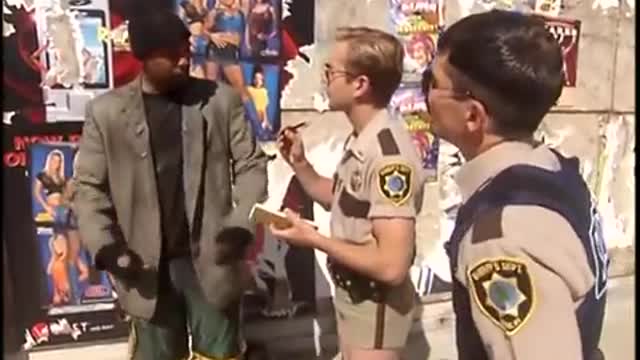 Homeless Man Cart-Jacked feat. DeRay Davis Reno 911! Season 3 Extended Scene