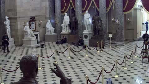 0262USCH02StatuaryHall_2021-01-06_19h13min00s013ms.mp4