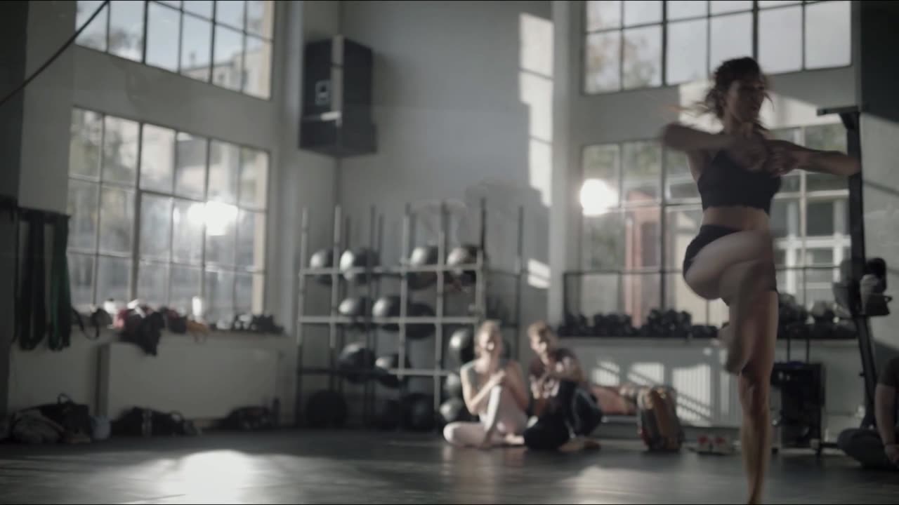 Mareike Zwahr - Even Closer - hautnah