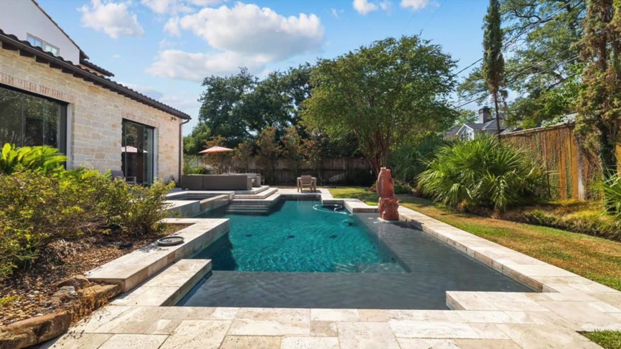 Timeless Sophistication: Discover Homes Designed to Stand the Test of Time!