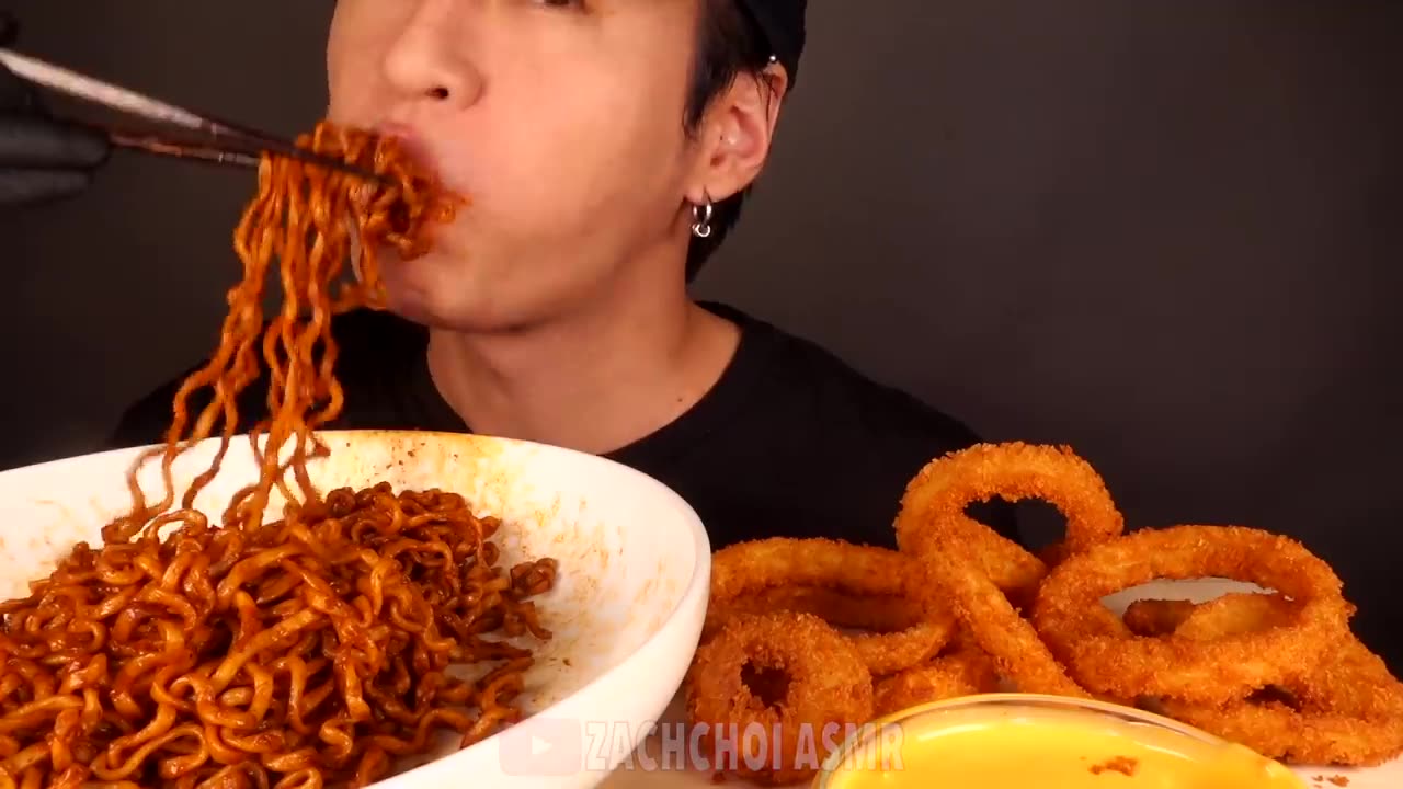 NOODLES _ CHEESY ONION RINGS COOKING _ EATING SOUNDS