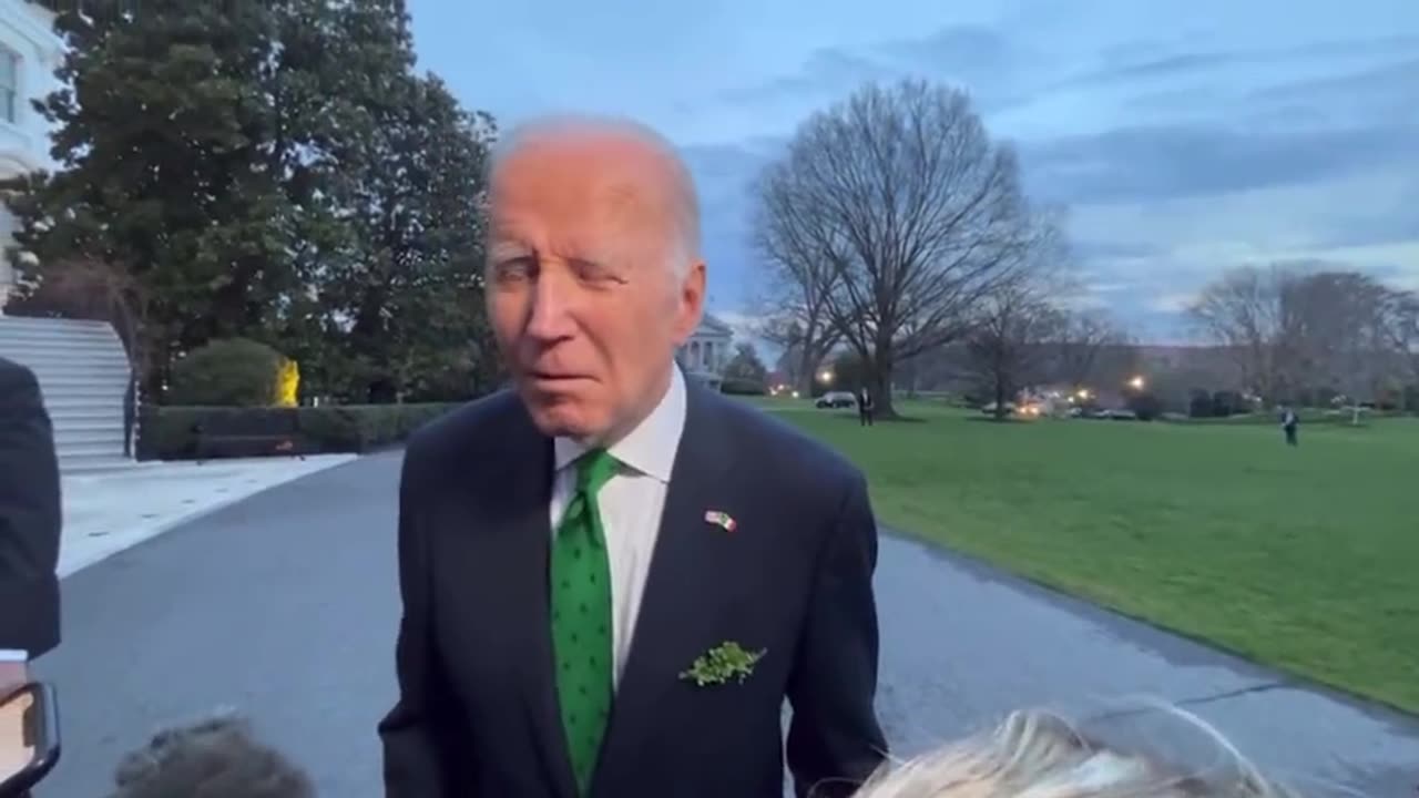 ‘The Big Guy’ Appears Weak, Frail & Confused By Question About His Crime Family’s Biz Dealings