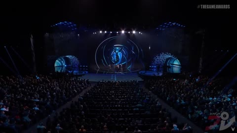 Random kid invades The Game Awards 2022 Best Game speech | Nominates Bill Clinton