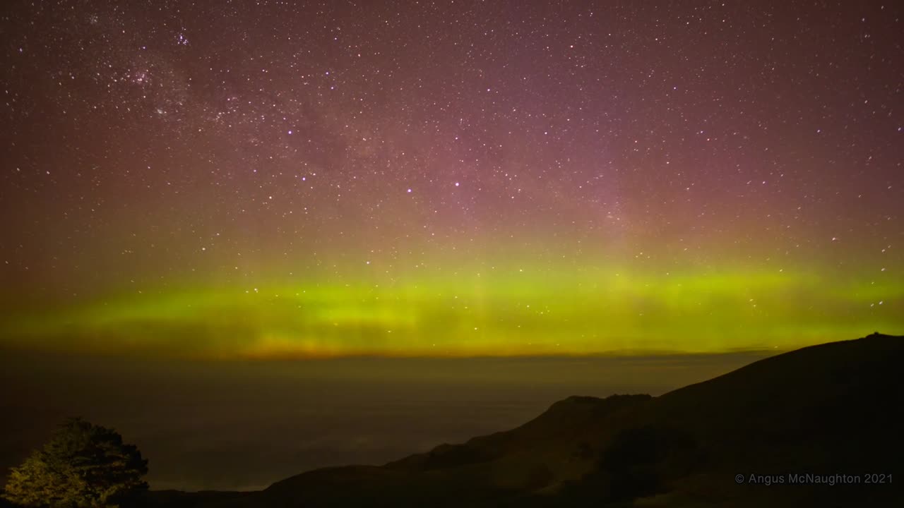 Aurora Timelapse, Dunedin New Zealand 5 November