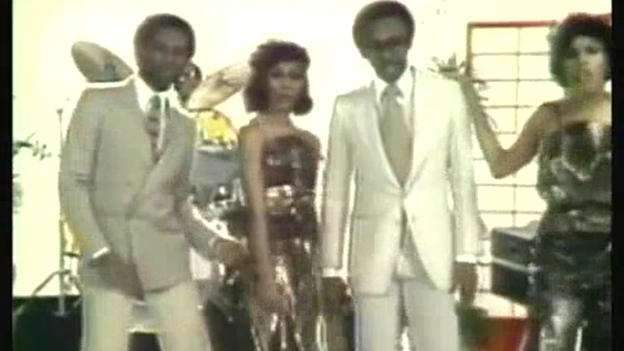 CHIC - Rhythm 'n' Rap - The 1983 Documentary