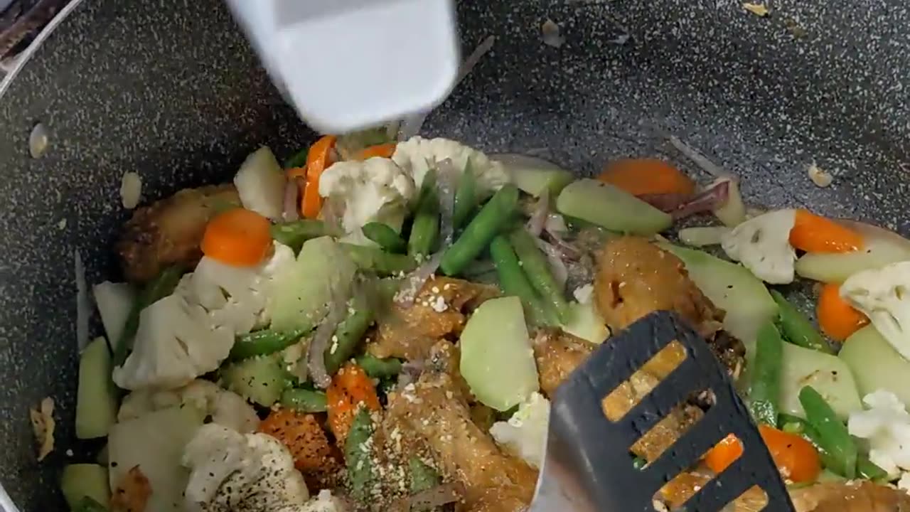 Momma Goat Cooking - Chop Suey - Vegetables Never Rocked Out This Hard