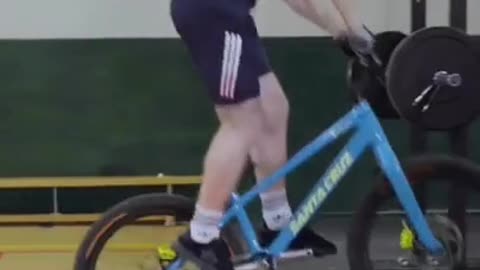 This Guy Got Bike Skills! WOW!