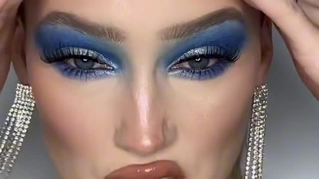 Diamond Lady