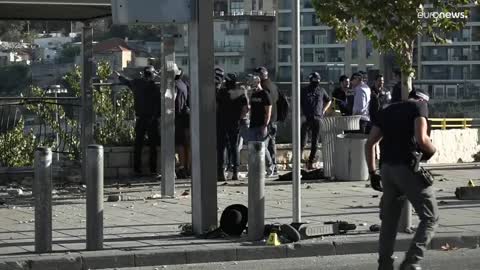 Israel: At least 14 wounded in explosions at Jerusalem bus stops