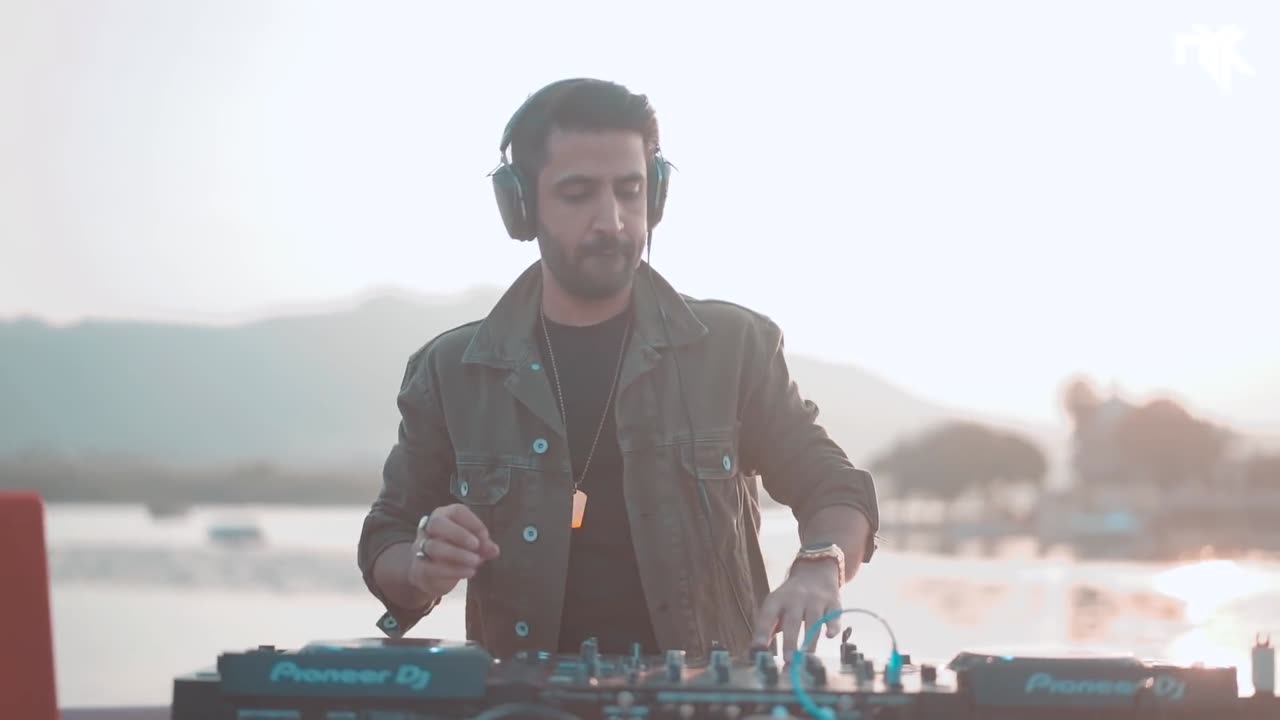 DJ NYK - Bollywood Sunset Set at Lake Pichola (Udaipur) | Electronyk Podcast Specials