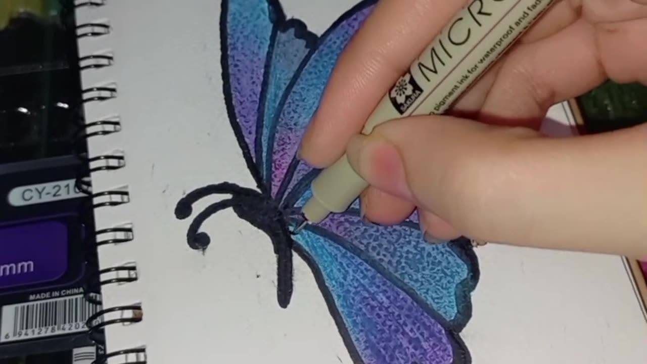 How to draw butterfly/ oil pastel #colors #drawing #art #colors ·Nimra Arts 27 -Aug-2023