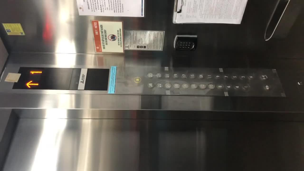 Mitsubishi NEXIEZ-MR elevator at V1 Home City 177 Trung Kính, Yên
