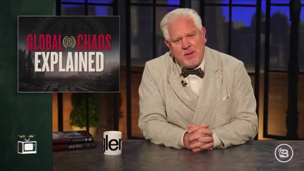🚨Glenn Beck highlights 2 of the Saudi 9/11 hijackers were recruited by the CIA
