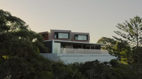 A Concrete Dream Home in Australia's Highest Rated Flame Zone (House Tour)