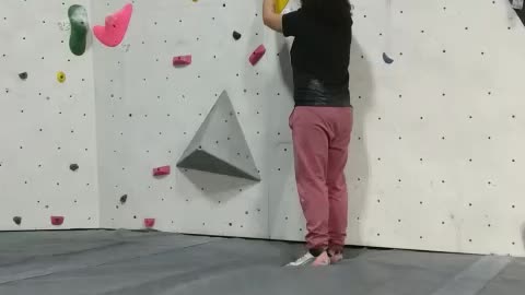 V3 Bouldering