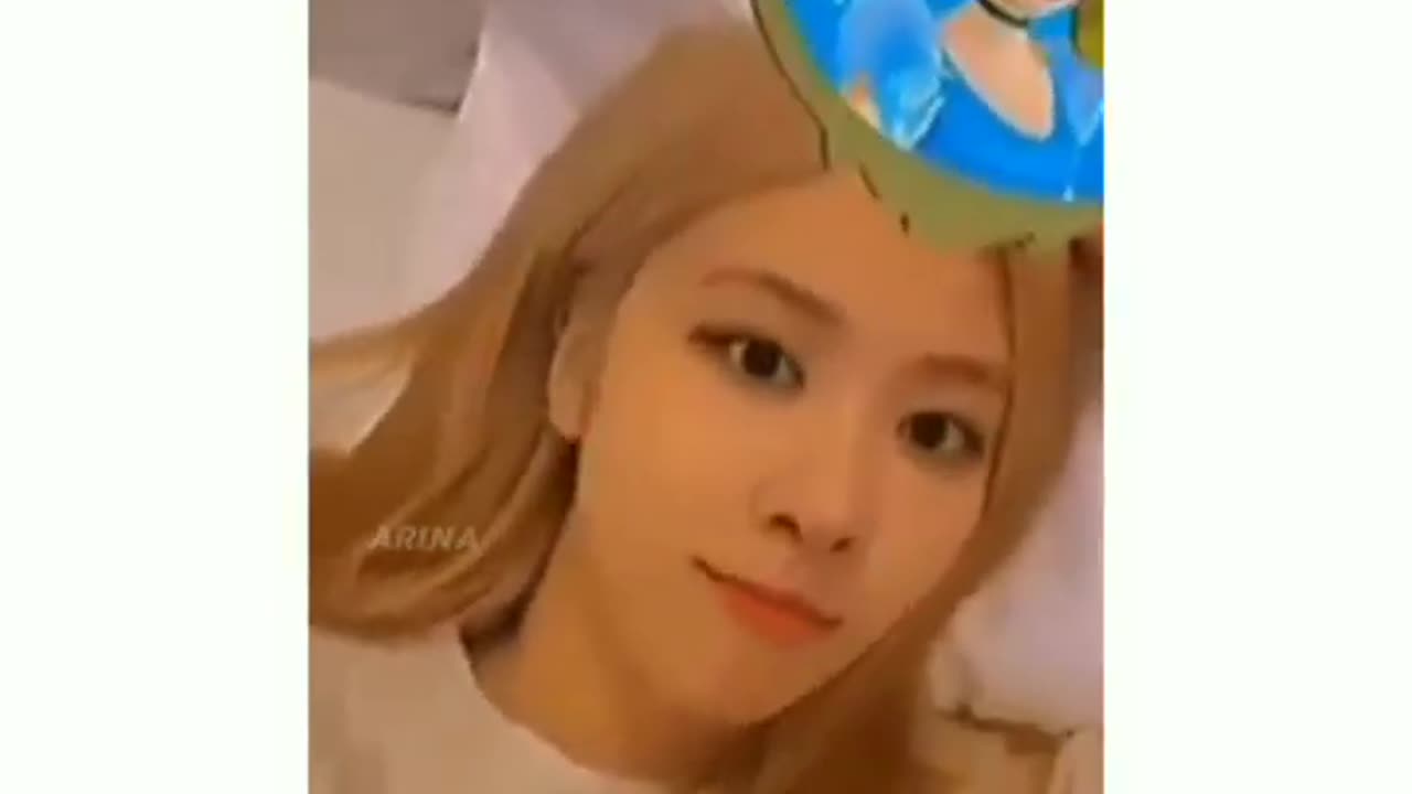 Lisa.......!!😂