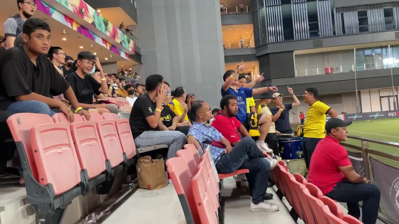 First time at a football game | Singapore Premier League match