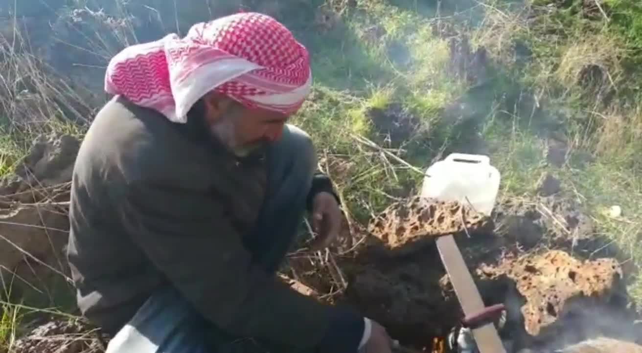 Tea on The firewood