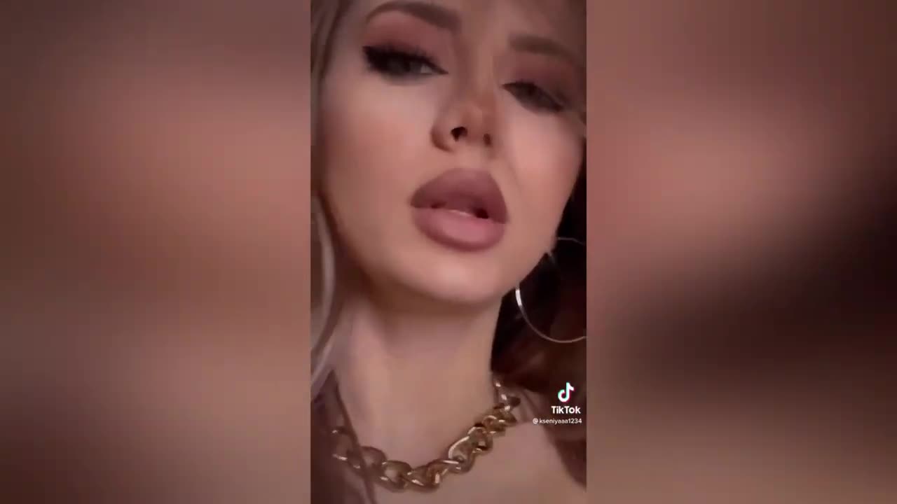 BEAUTIFUL RUSSIAN GIRLS IN TIK TOK. №8