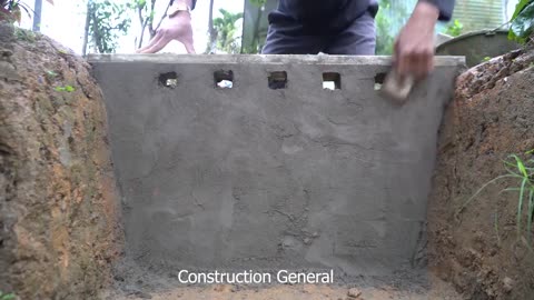 Construction Of Hydroelectricity With The Unit In The Middle Of The Lake