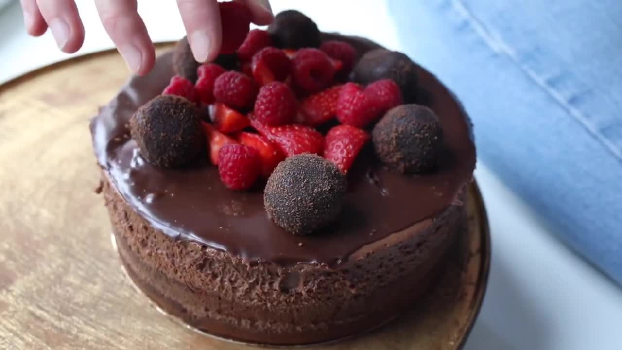 How to make Chocolate Cake