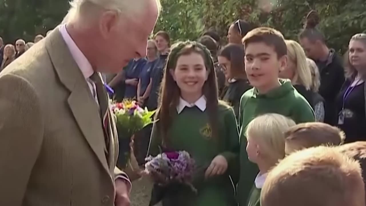King Charles III attends service marking 1 year since Queen Elizabeth II's death