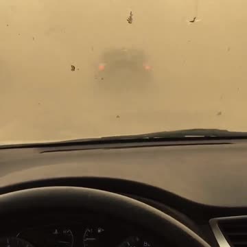 Dust storms sweep across US west coast towards Mexican border