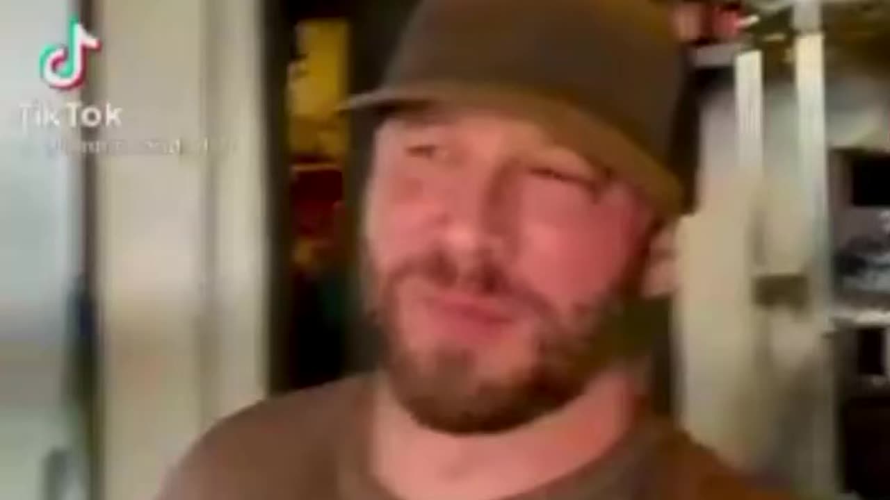 Restaurant Owner shows how Portland’s turning into 💩hole due to demonicRAT Policies!