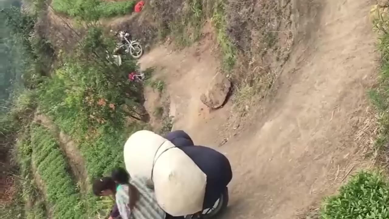 Impressive motorcycle riding skills.hd