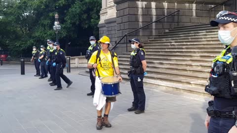 Melbourne Evening Protest Parliament House 16 04 2022