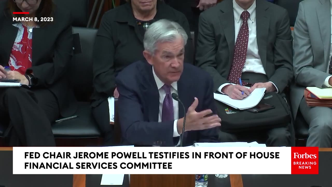 Stephen Lynch Discusses Concerns About Cryptocurrencies With Fed Chair Jerome Powell