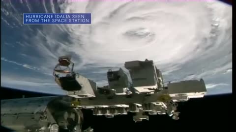 A new crew heads to space #nasa #space #astronomy
