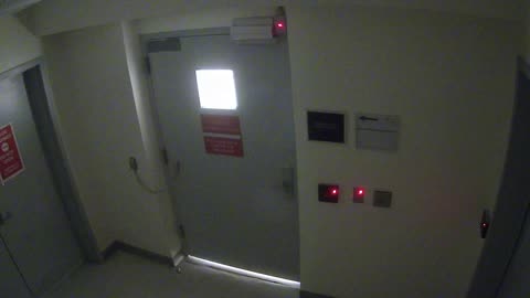 5180CHOBBANorthLobbyStair8_2021-01-06_15h40min03s110ms.mp4