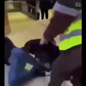 U.K Man attacked by Police dog for not wearing a Mask