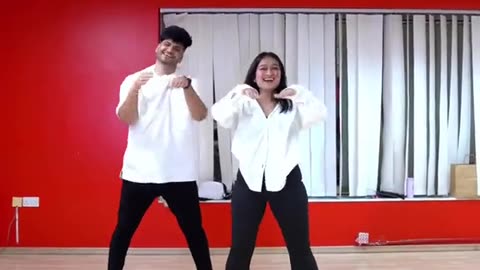 izhaar hoa hamey bi pyar hoa,dance video