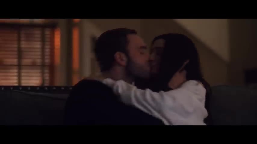 kissing scence.stephen and diana