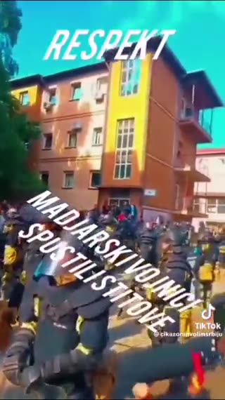 Maďarské jednotky KFOR odmítly zasáhnout proti srbským demonstrantům v Kosovuy