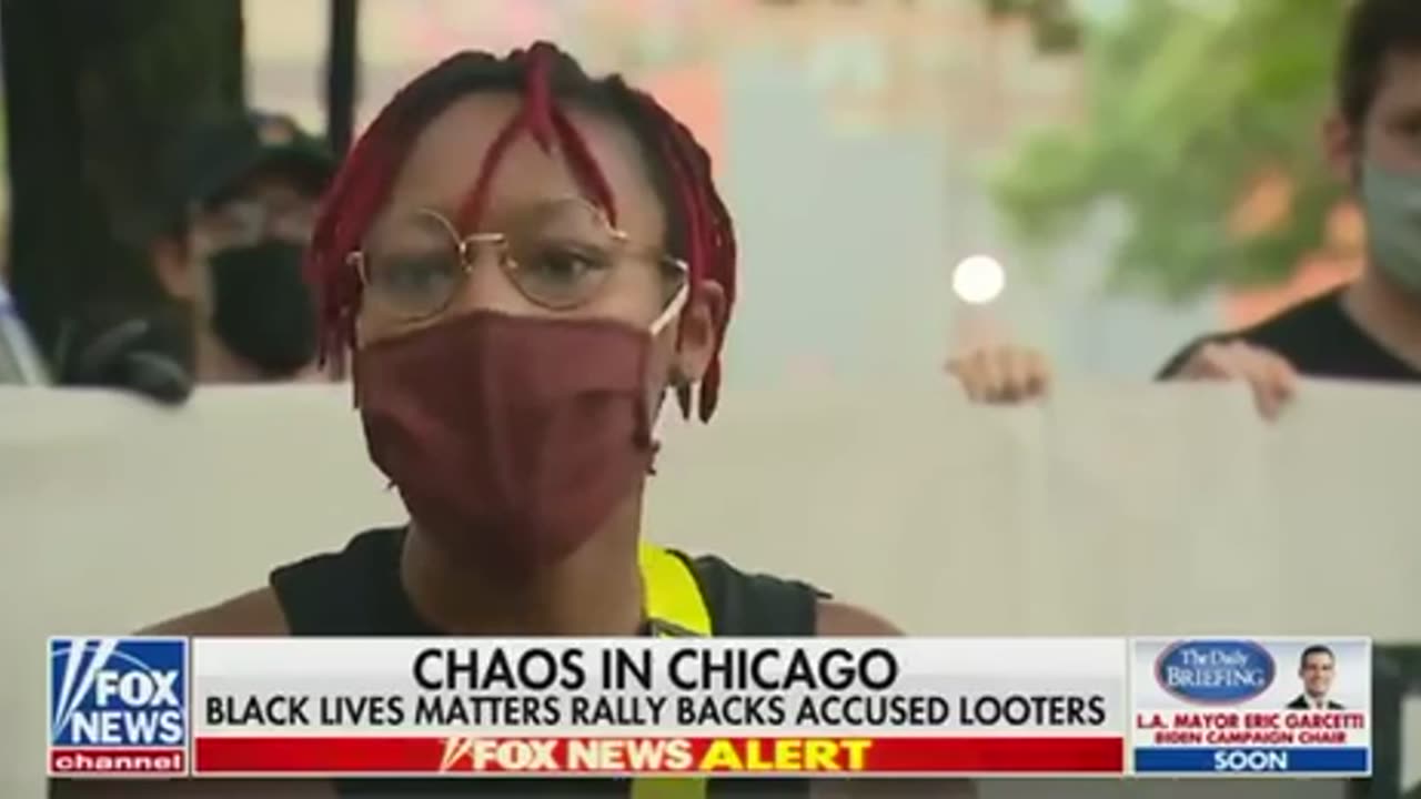 BLM leader in Chicago told people that looting is reparations