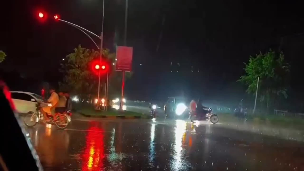 Rain enjoy video