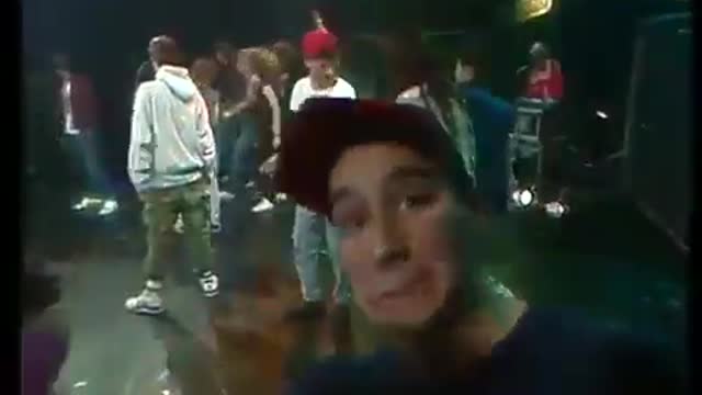 Beastie Boys HD - Fight For Your Right (Live In 1987)