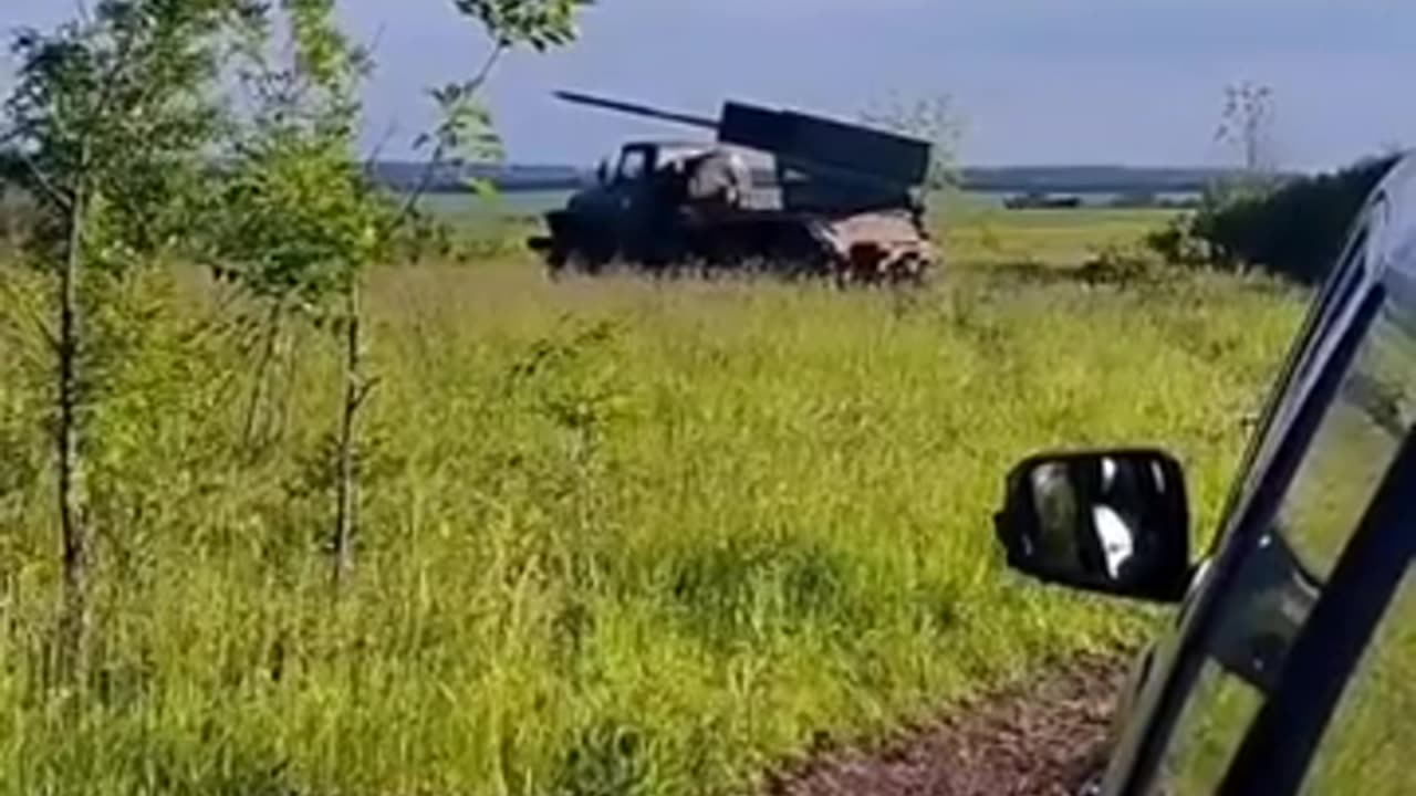 🇺🇦 Ukraine Russia War | Misfired Grad Rocket, Allegedly Ukrainian Launcher - UA POV | RCF