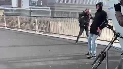WINDY! BRIDGE IN ROTTERDAM