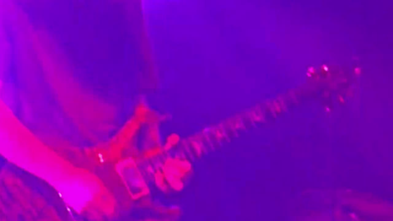 Jeremy Schon (Pigeons Playing Ping Pong) - LIVE @ Avondale (Short 4)