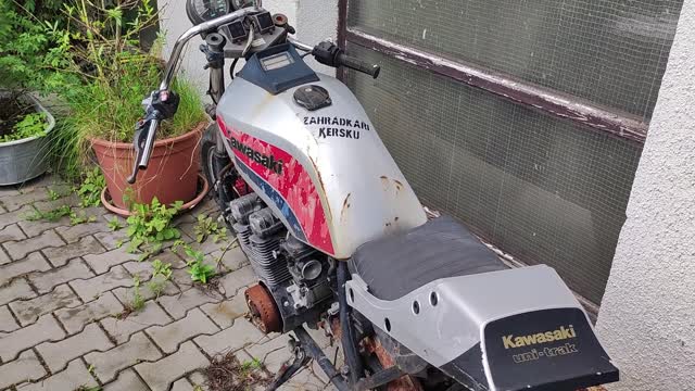 www.TRIKERS.cz - Motodoupě v Humpolci a pár slov od majitele na závěr