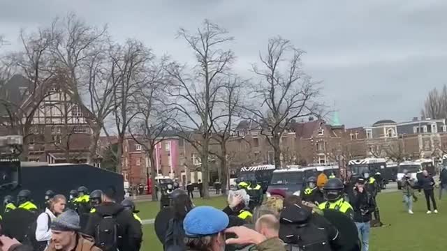 Veterans and police standoff